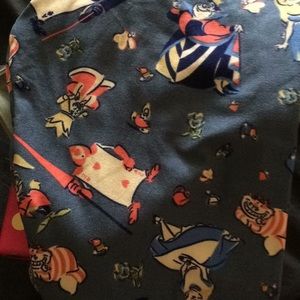 Lularoe OS Disney leggings
